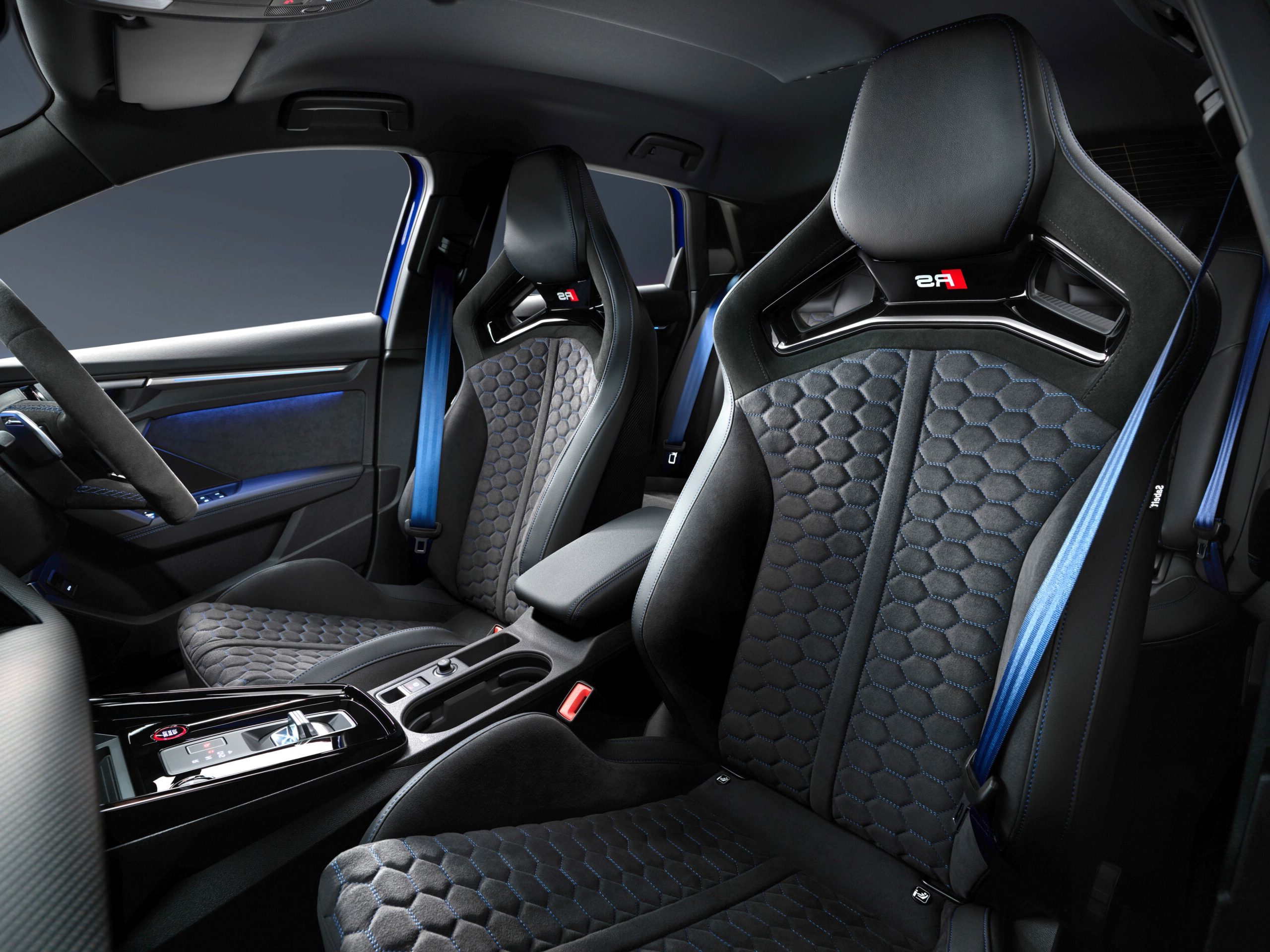 Audi carbon bucket seats