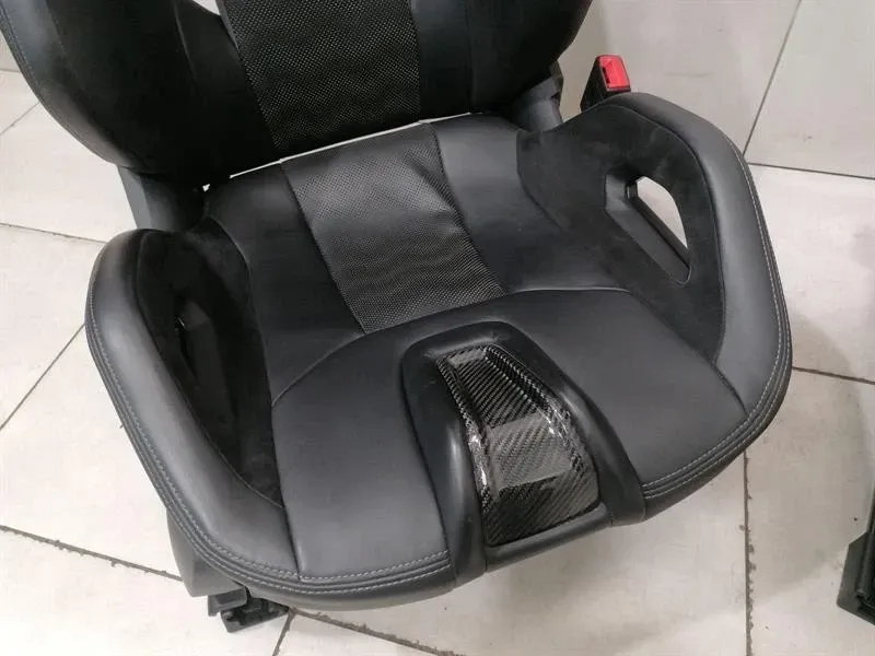 BMW G80 M3 Carbon Bucket Sport Seats Complete Interior BMW G80 M3 Carbon Bucket Sport Seats Complete Interior