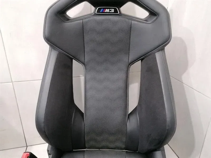 2023 BMW G80 M3 Carbon Bucket Seats OEM Sport Interior 2023 BMW G80 M3 Carbon Bucket Seats OEM Sport Interior