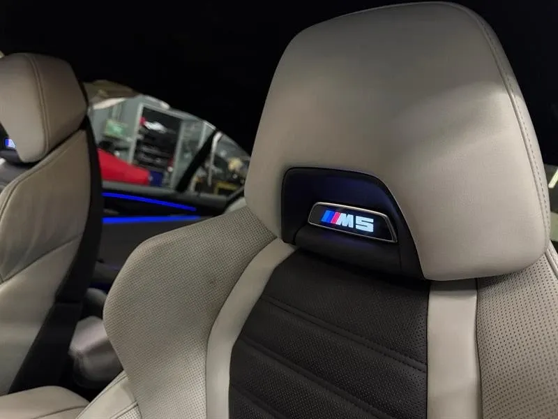 Genuine BMW M5 Seats Genuine BMW M5 Seats