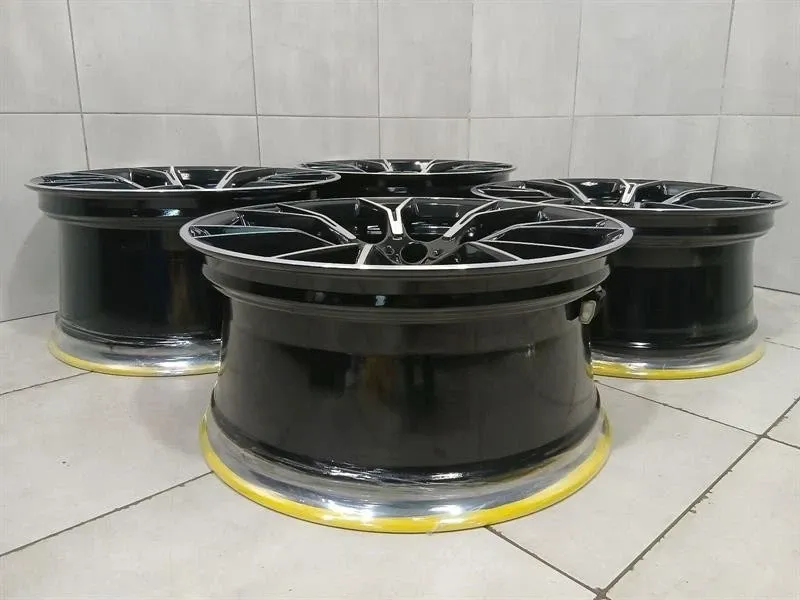 BMW M5 Alloy Wheels BMW M5 Alloy Wheels