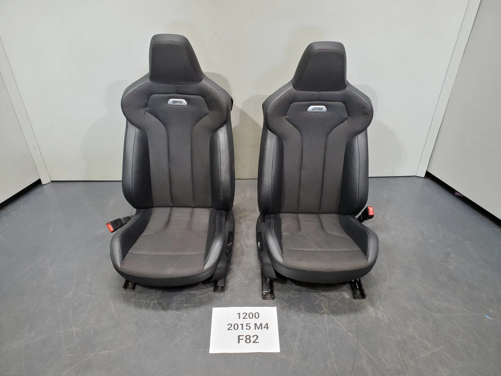 OEM BMW F82 M4 Front Driver & Passenger Sport Seats Carbon Structure Cloth Set OEM BMW F82 M4 Front Driver & Passenger Sport Seats Carbon Structure Cloth Set