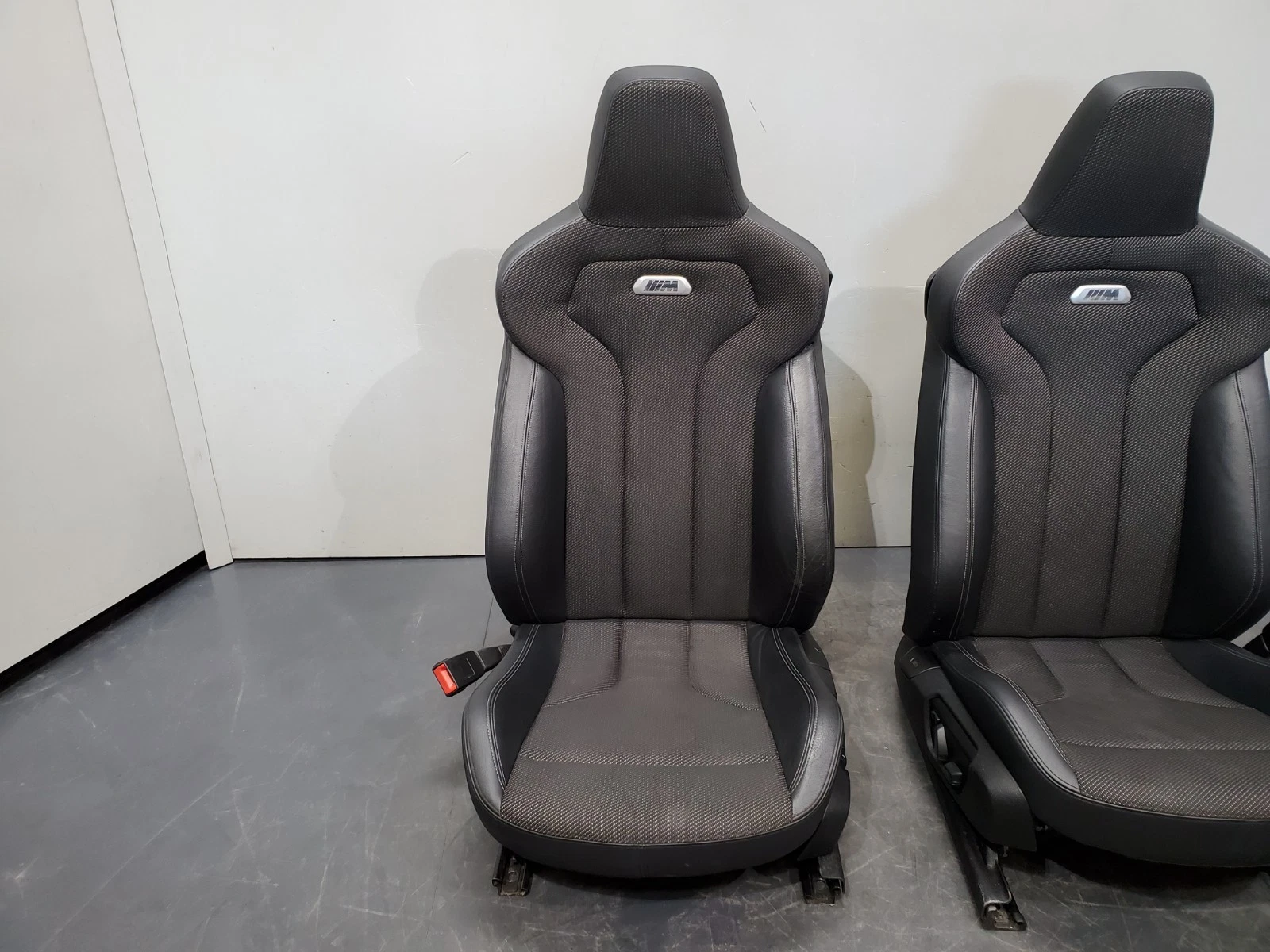 OEM BMW F82 M4 Seats OEM BMW F82 M4 Seats